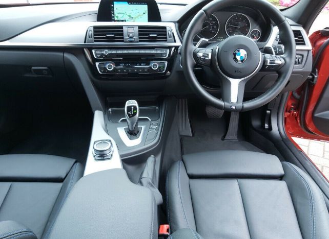 2019 BMW 320i xDrive, Edition M-Sport image 5
