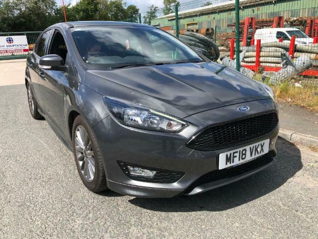 2018 Ford Focus 1.0 EcoBoost ST Line image 1