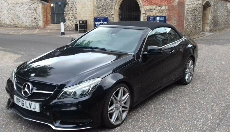 2016 Mercedes E350 Convertible image 3