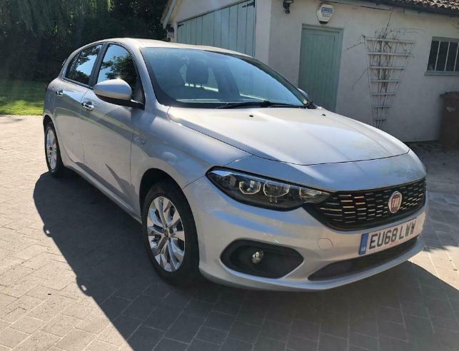 2019 FIAT Tipo image 5