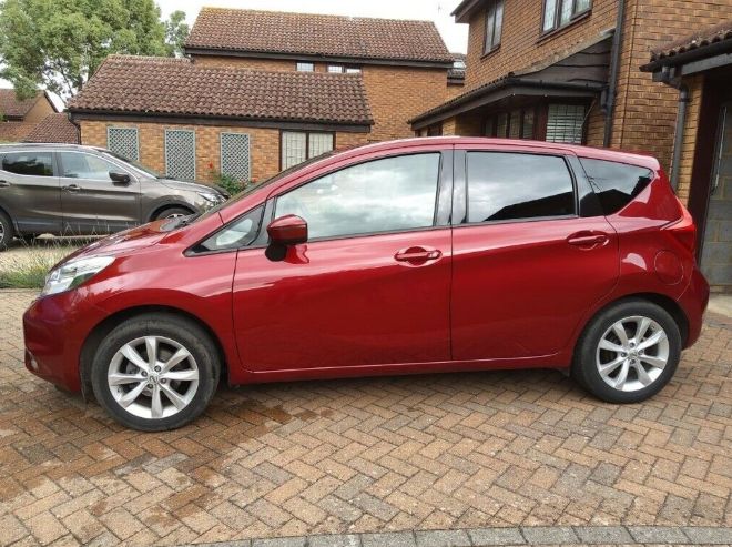 2016 Nissan Note 1.2 Tekna DIG-S 5dr image 1