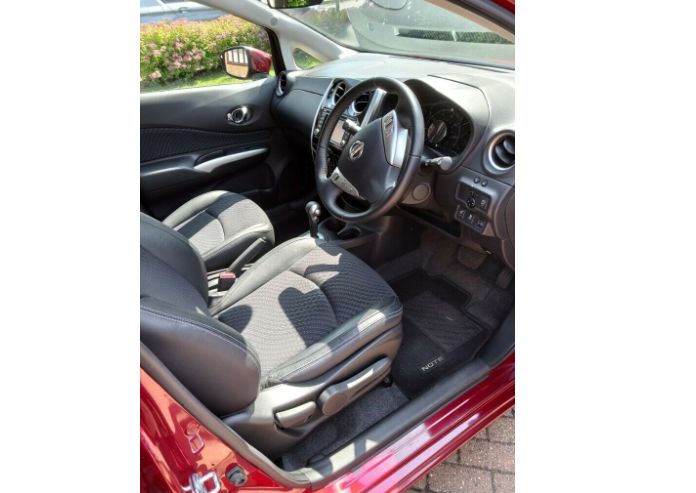 2016 Nissan Note 1.2 Tekna DIG-S 5dr image 5