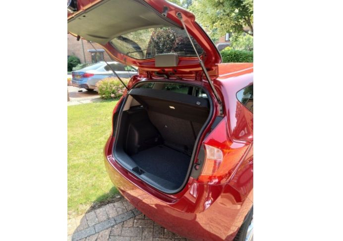 2016 Nissan Note 1.2 Tekna DIG-S 5dr image 6