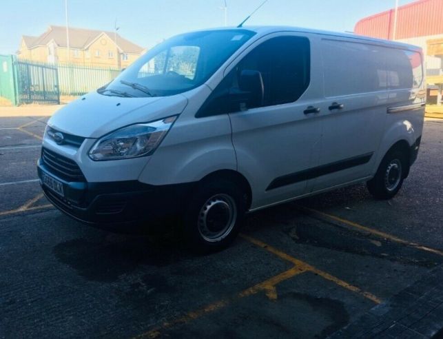 2016 Ford Transit Custom image 2