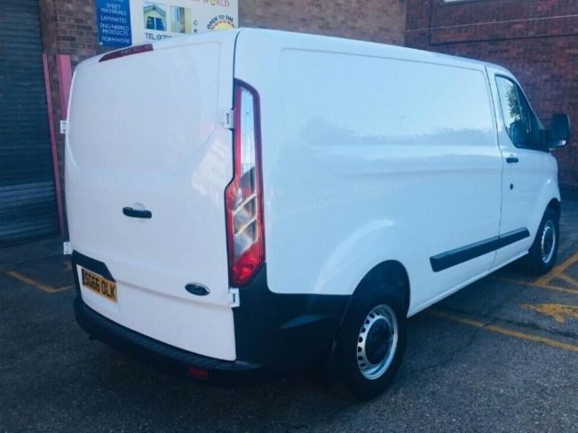 2016 Ford Transit Custom image 3