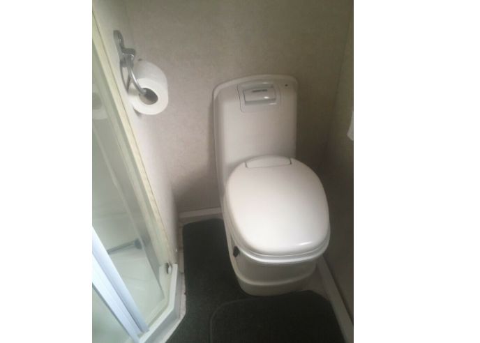 2004 2 Berth Bailey Monarch Pageant image 2