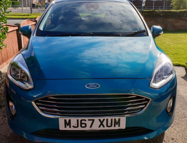 2017 Ford Fiesta Zetec Ecoboost image 3