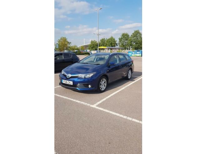 2016 Toyota Auris Hybrid 1.8 image 7