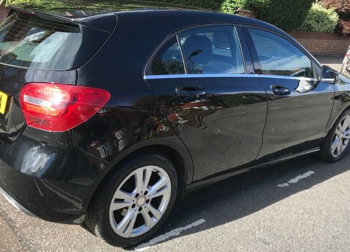 2017 Mercedes Benz A180D Sport Auto image 3