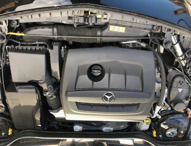 2017 Mercedes Benz A180D Sport Auto image 7