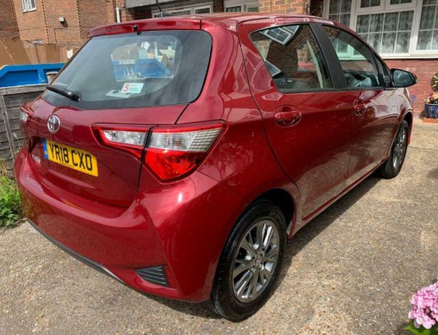 2018 Toyota Yaris Icon V VT-I 1.4 image 2