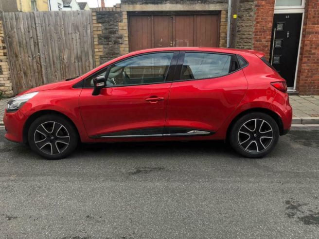 2016 Renault Clio 0.9 5dr image 2