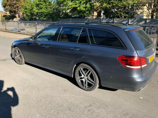 2016 Mercedes E220 image 5