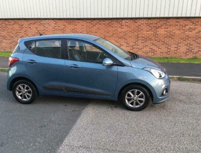 2016 Hyundai i10 1.0 5dr image 1