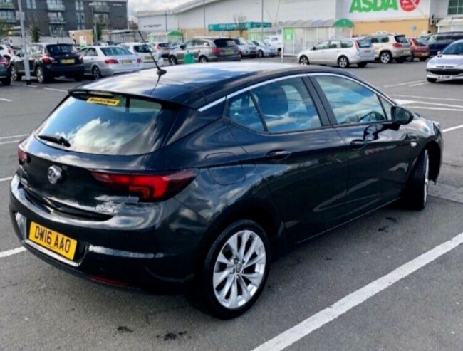 2016 Vauxhall Astra 1.0 image 3