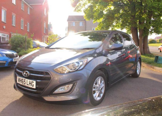 2016 Hyundai i30 1.6 CRDi image 3