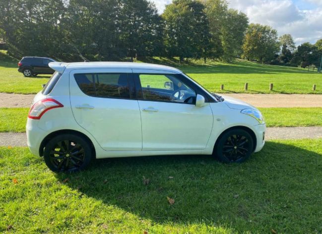 2016 Suzuki Swift Sz-L image 8