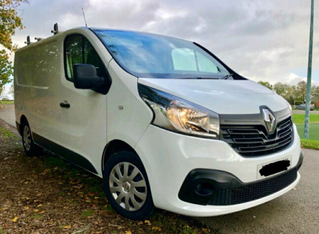 2016 Renault Trafic Busines Excellent Condition