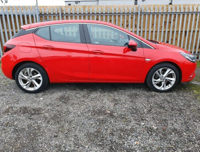 2017 Vauxhall Astra 5dr