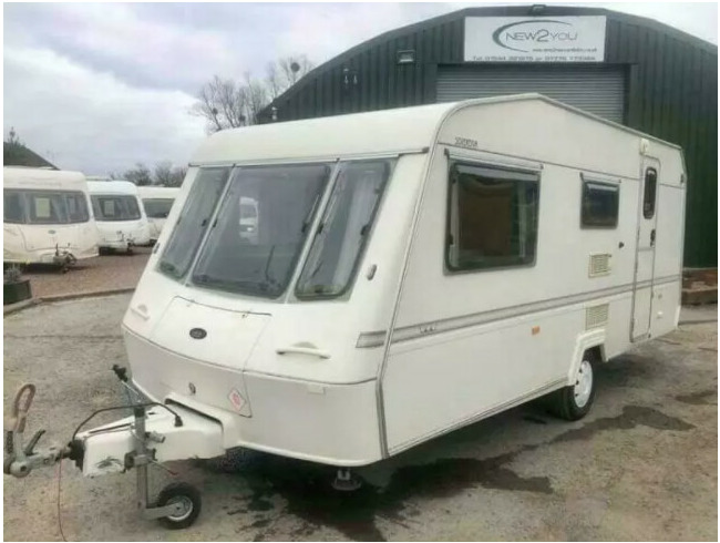 1998 Elddis Crown Sovereign 4 berth Caravan + Awning