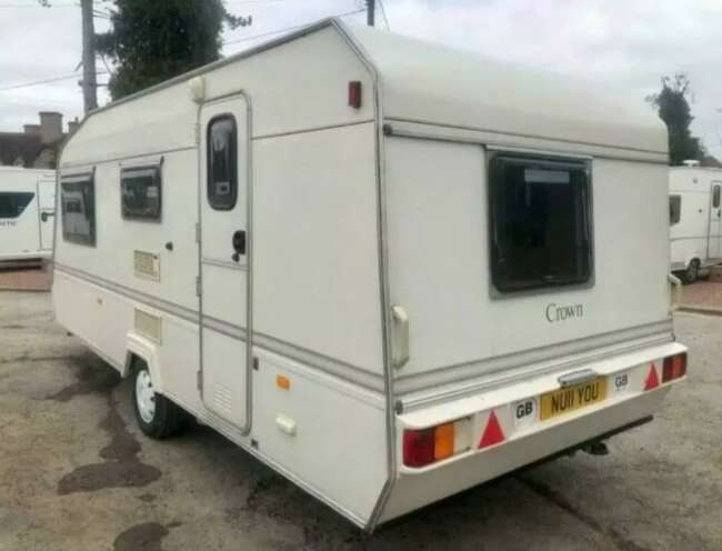 1998 Elddis Crown Sovereign 4 berth Caravan + Awning
