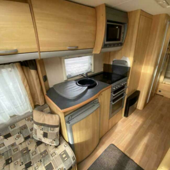 2007 Sterling Europa 540 Touring Caravan - 6 Berth