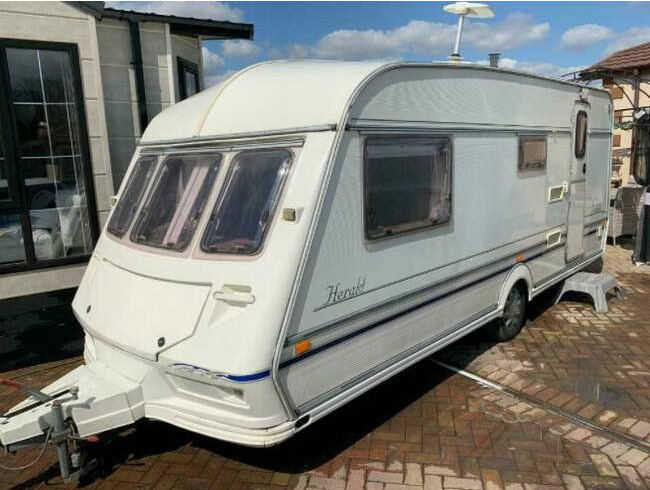 1997 Abi Jubilee 4 Birth Caravan