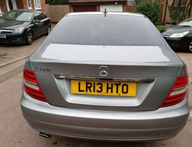 2013 Mercedes-Benz C Class Saloon 4dr