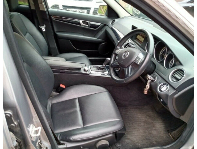 2013 Mercedes-Benz C Class Saloon 4dr