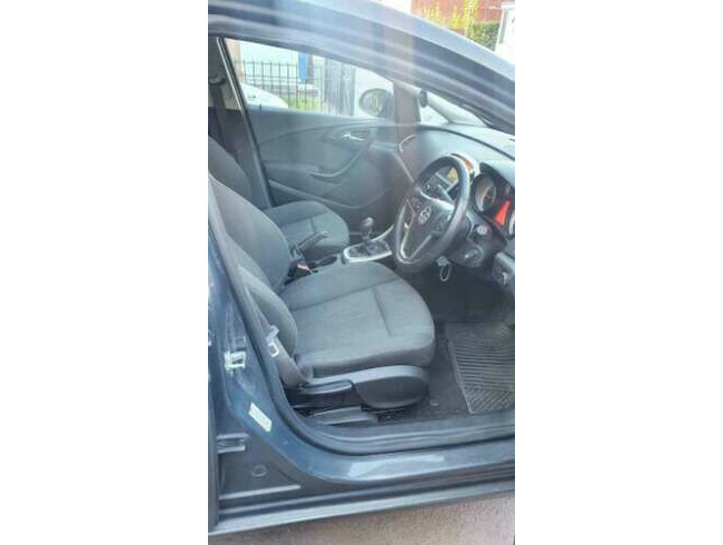 2015 Vauxhall Astra 1.6 5dr