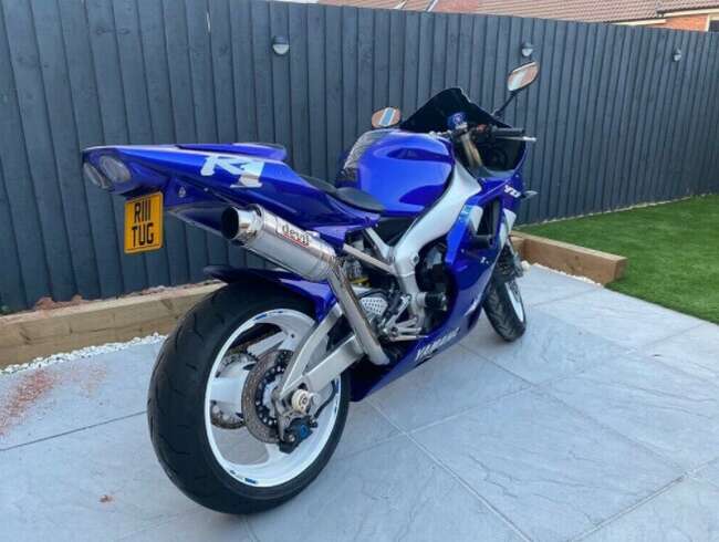 2000 Yamaha YZF 998 (cc)