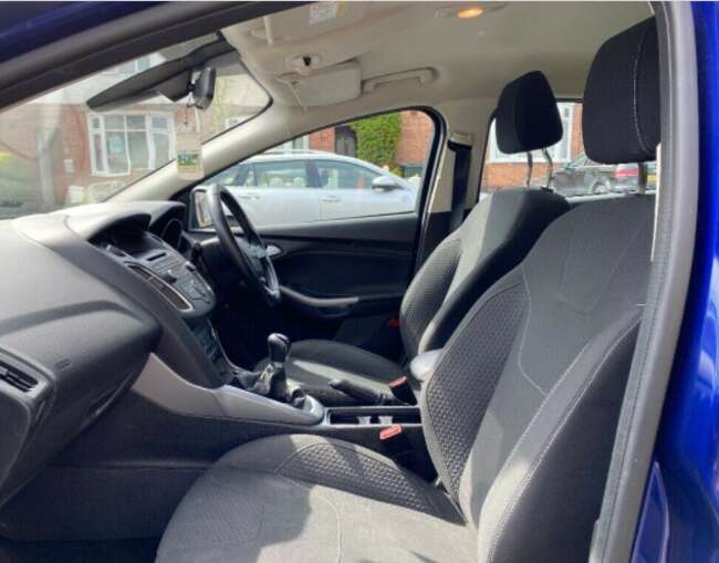 2015 Ford Focus 1.0 T Ecoboost Zetec S/s Mazda 3 Seat Leon Vauxhall Astra * 34,000 Miles * £20 Tax *