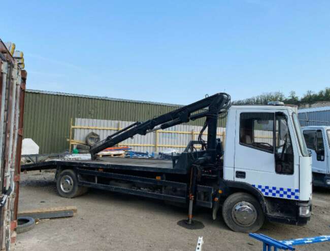 2002 Iveco 7,5 T Recovery Truck Diesel with Crane!