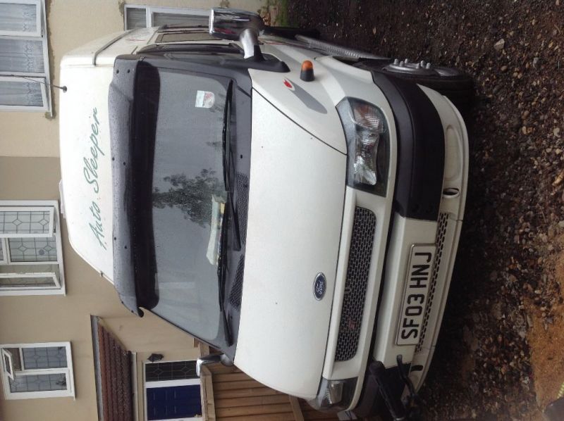 2003 Ford Camper Van image 1