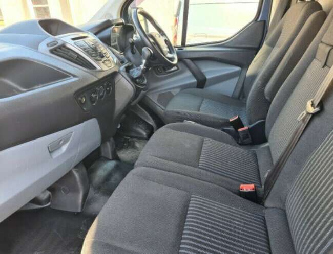 2013 Ford Transit Custom Panel Van / Manual