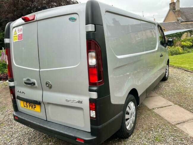 2015 Vauxhall Vivaro 1.6 LWB