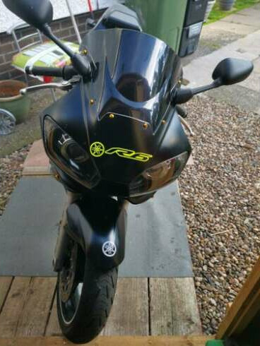 2000 Yamaha YZF R6, 599 (cc)