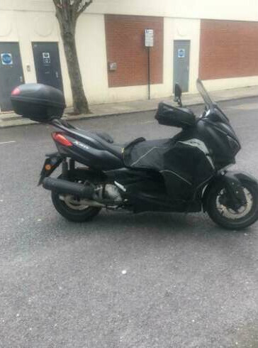 Yamaha Xmax Iron