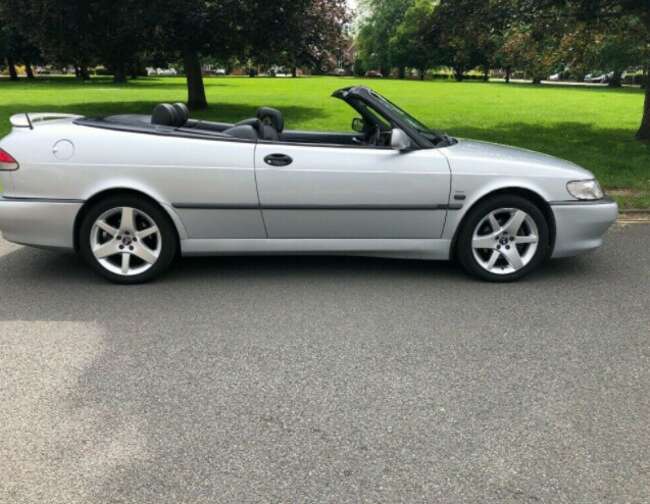 2001 Saab 9-3 Turbo Convertible -FSH Leather & Air Conditioning