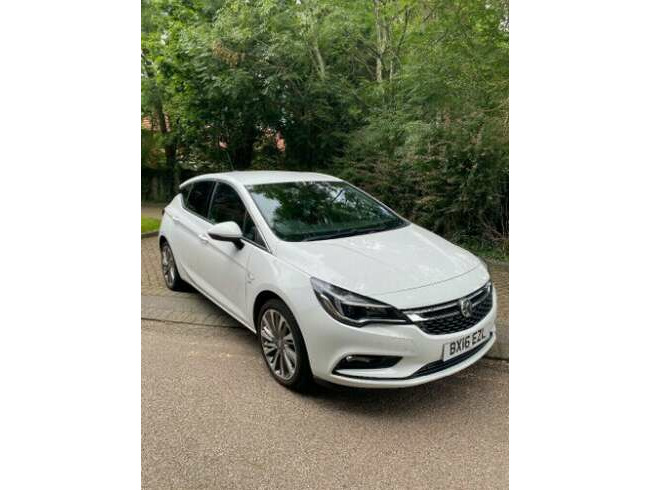 2016 Vauxhall ASTRA 1.4T 16V 150 Sri WHITE 5 door 6 speed