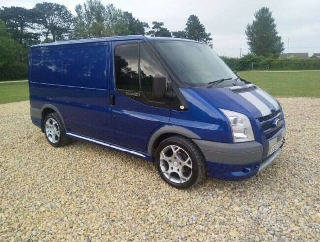 2008 Ford Transit Sport