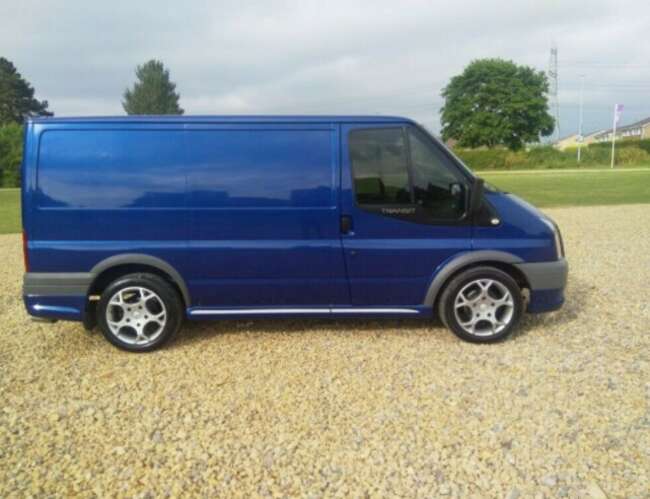 2008 Ford Transit Sport