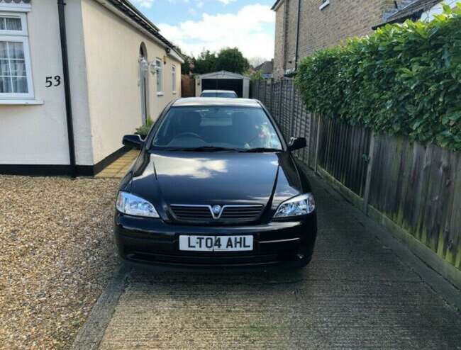 Vauxhall Astra: Auto, 1.6L, 66k miles