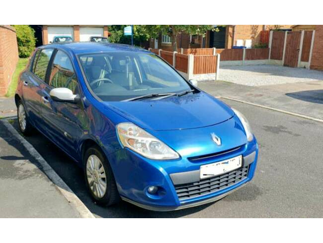 2009 Renault Clio i-Music - Electric Blue