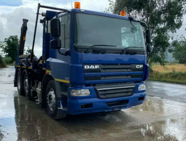2013 DAF CF Skip Lorry