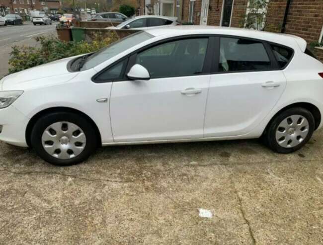 2010 Vauxhall Astra Automatic 