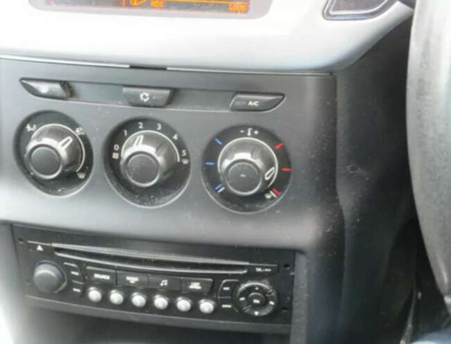 2011 Citroen C3, Hatchback, Manual, 1398 (cc), 5 Doors