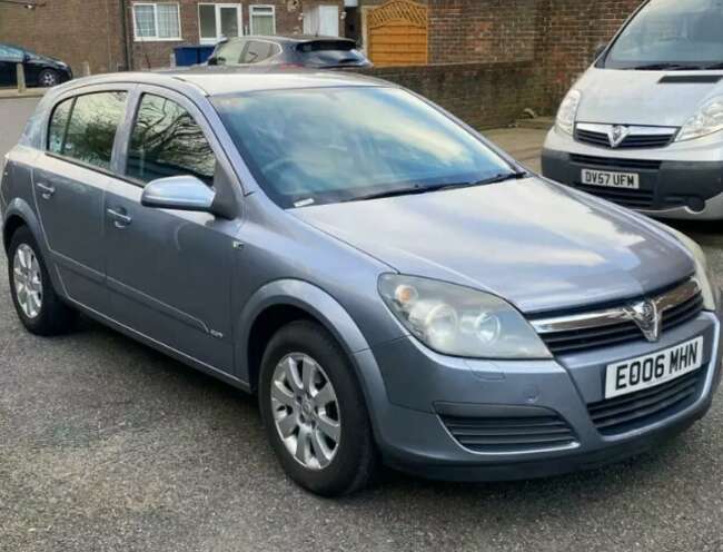 2006 Vauxhall Astra Automatic 13 Services 1 Year Mot