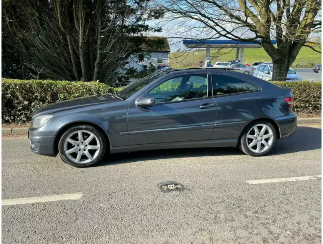 2009 Mercedes C220 Coupe Amg Sport