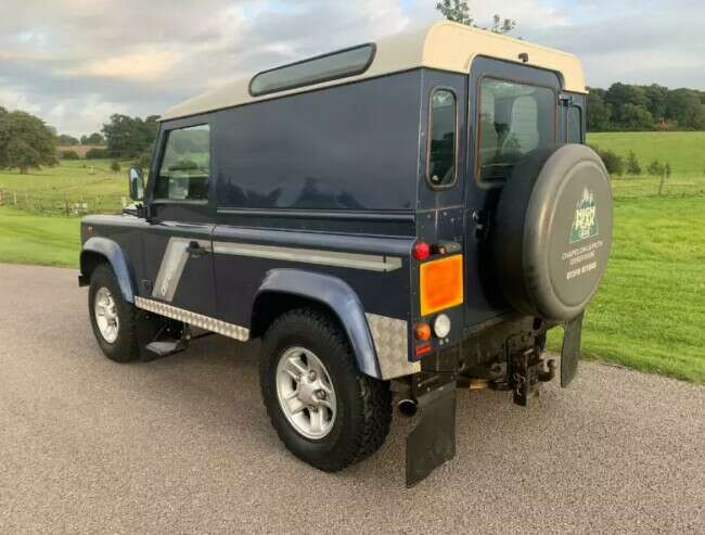2008 Land Rover Defender 90 County HT